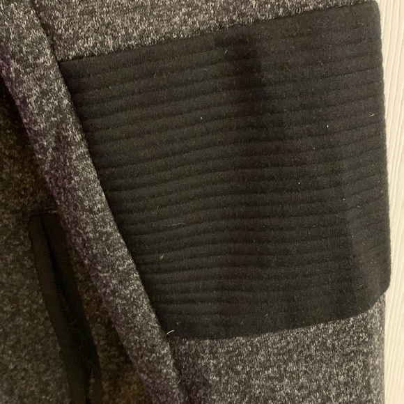 Black and gray Zip Up Hoodie With Zipper Pockets. 3 Pockets - Picture 6 of 6